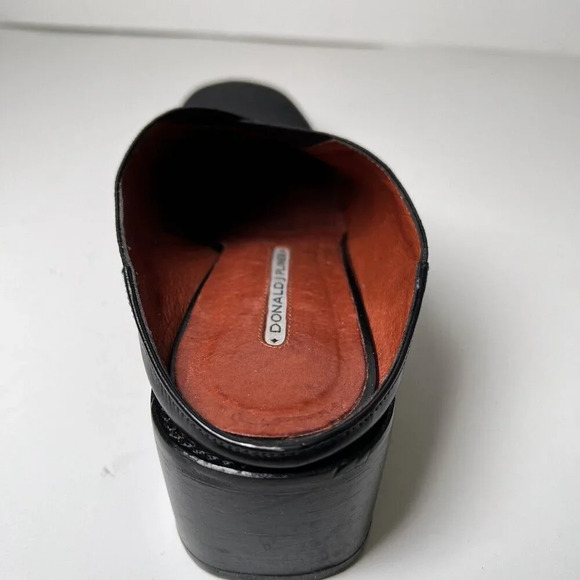 Donald Pliner Mule Heels Size 7.5 Black Cross Over Top Square Toe Shoes Spain - Picture 8 of 11